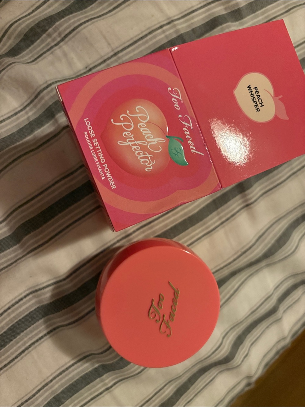 Too Faced Peach Perfect Loose Setting Powder — Peach Whisper Pink/Coral